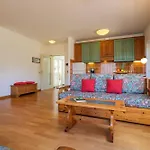 Casa Bellavista 아파트